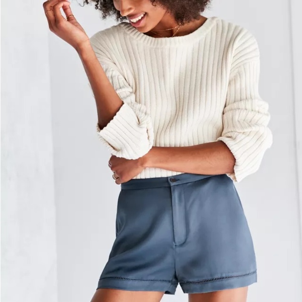 Silence + Noise Blue Gray Breanne Satin Short